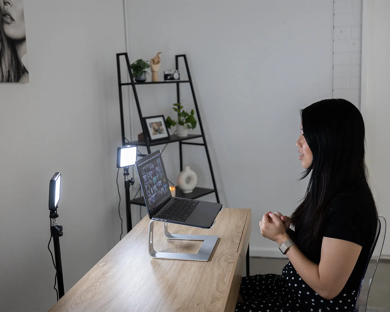 5.5" LED Photography Video Youtube Zoom Lighting Kit with Floor Stands - Crystal Air - Bundle