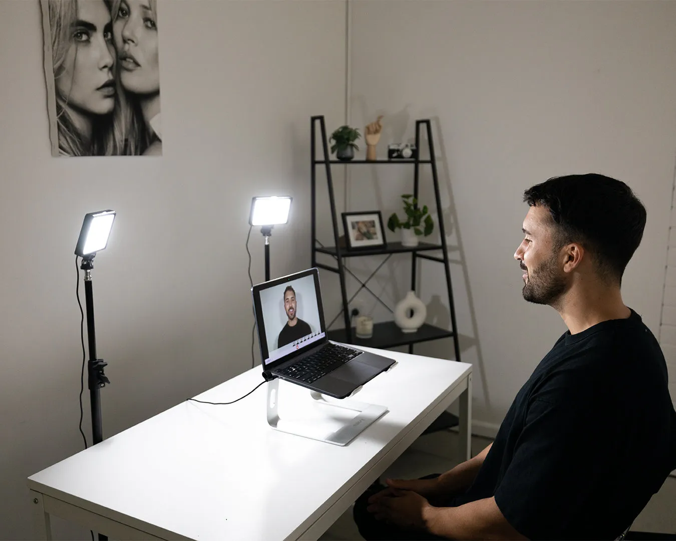 5.5" LED Photography Video Youtube Zoom Lighting Kit with Floor Stands - Crystal Air - Bundle