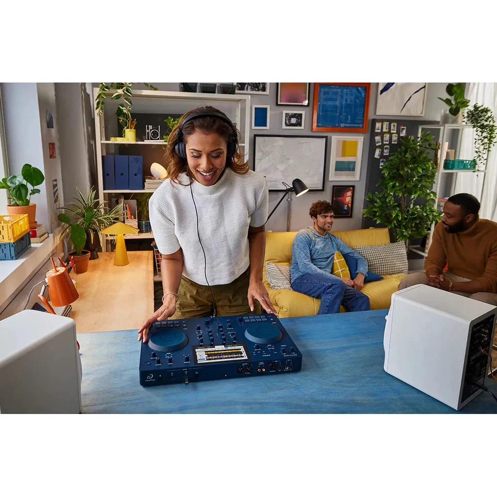 AlphaTheta Omnis Duo 2-deck Portable Battery-Powered All-in-One DJ System with Bluetooth