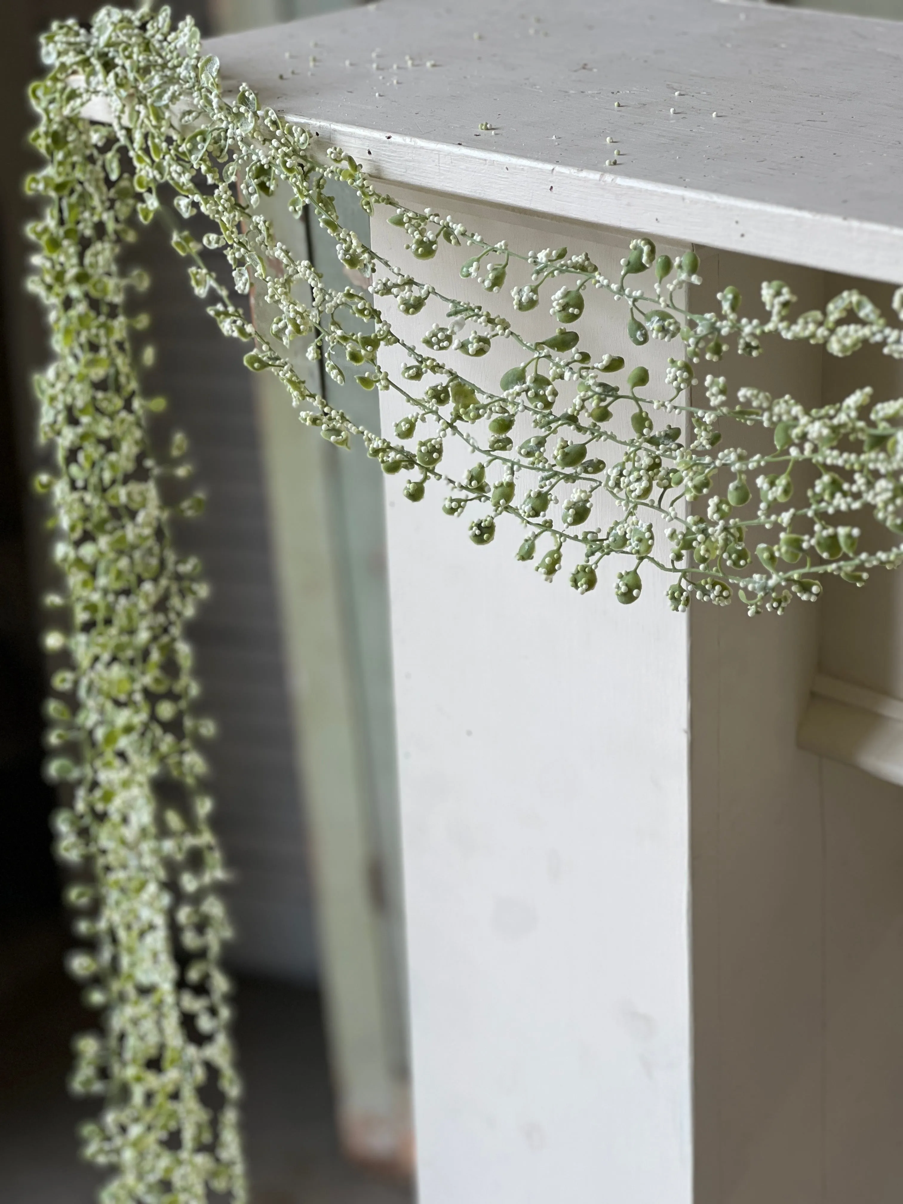 Confetti Vine Garland | 6' | Green | NOT CURRENTLY IN STOCK-New For Spring 2025!