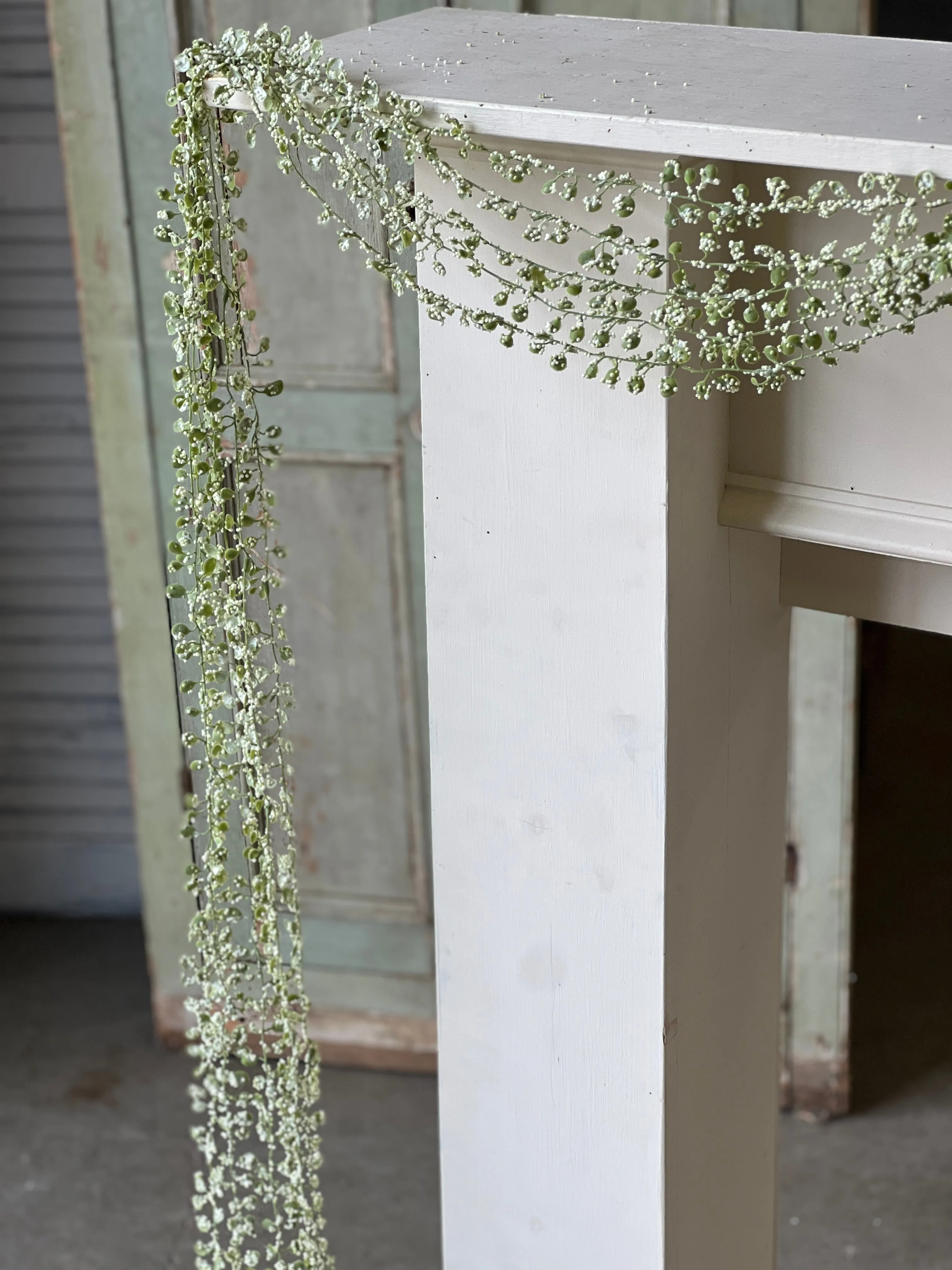Confetti Vine Garland | 6' | Green | NOT CURRENTLY IN STOCK-New For Spring 2025!