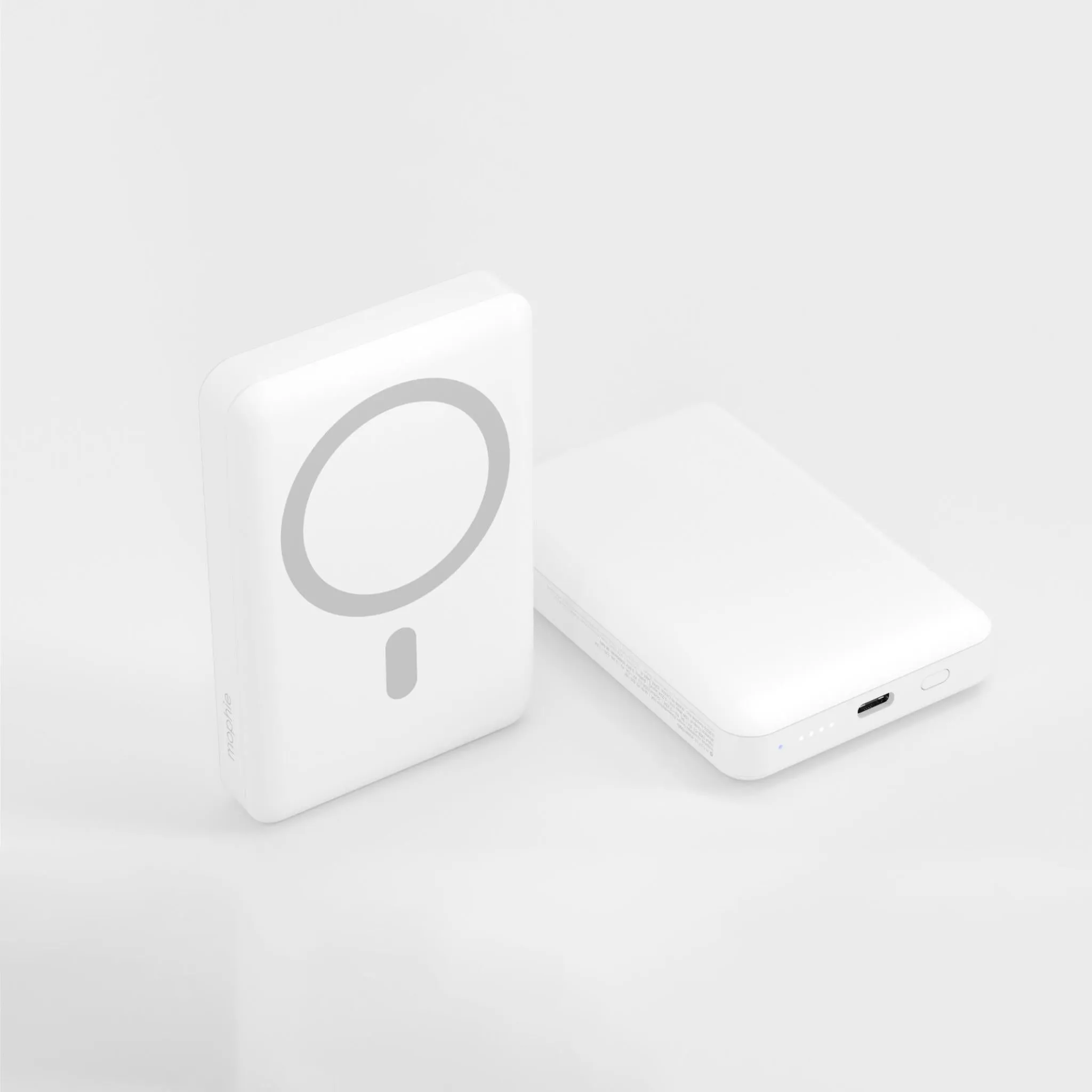 Essentials Snap  Powerstation 10K