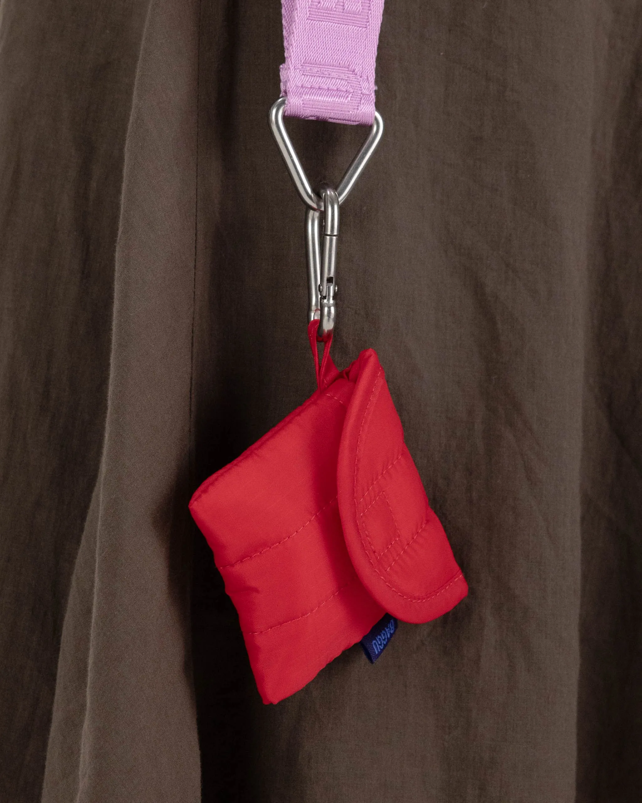 Puffy Earbuds Case in Candy Apple