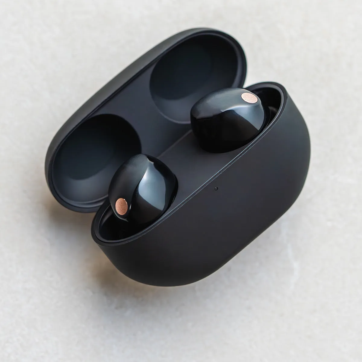 Sony WF-1000XM5 Wireless Noise Cancelling In-Ear Headphone Bundle with gSport Hardshell Case (Black)