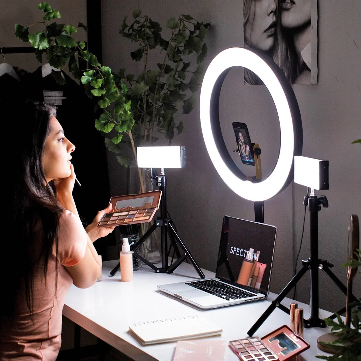 Spectrum Aurora Gold Luxe II with 9" Crystal Luxe Complete Ring Light Desk Kit